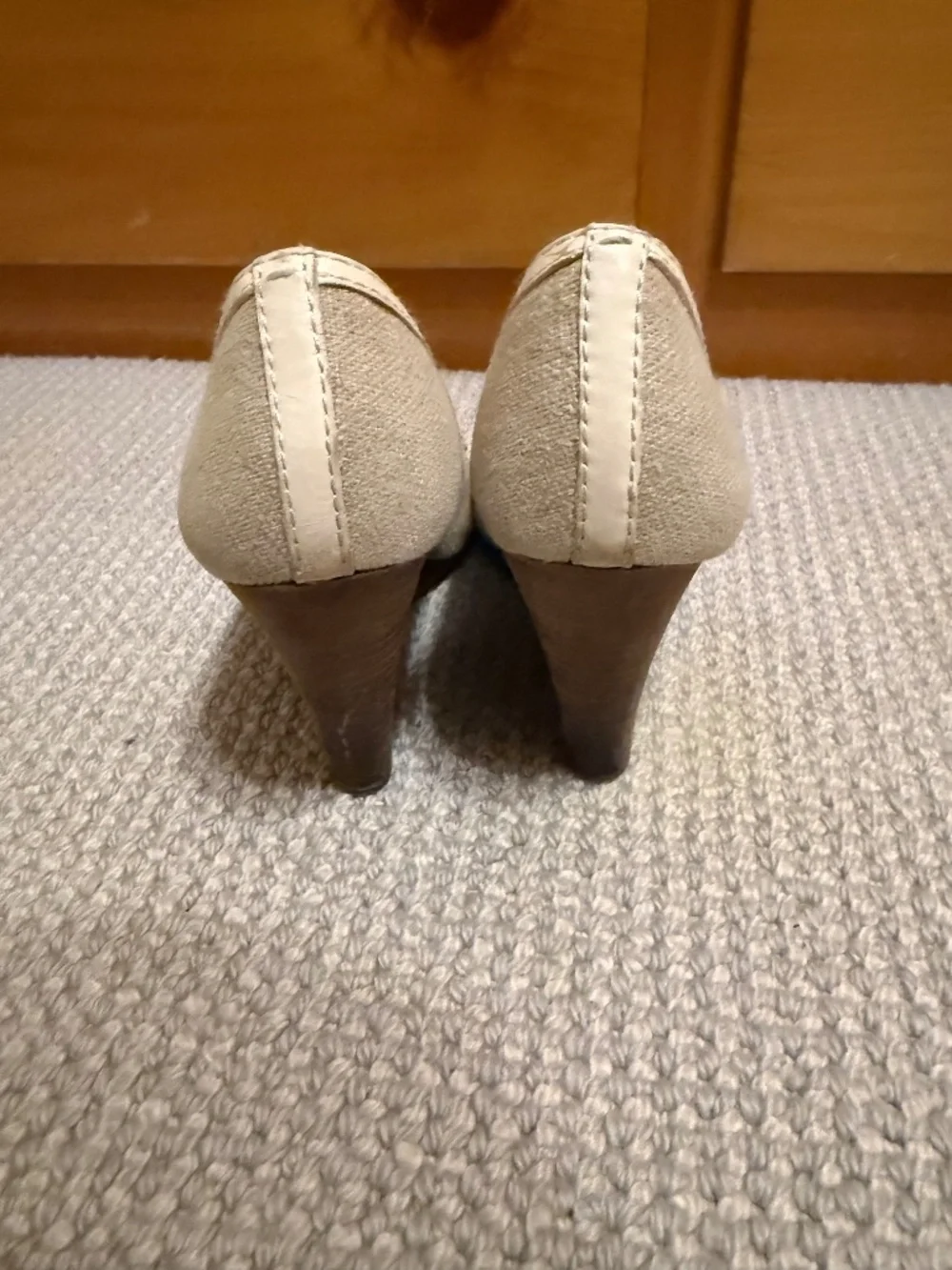 Tory Burch Beige Canvas Peep Toe Wedge Heels Size 8